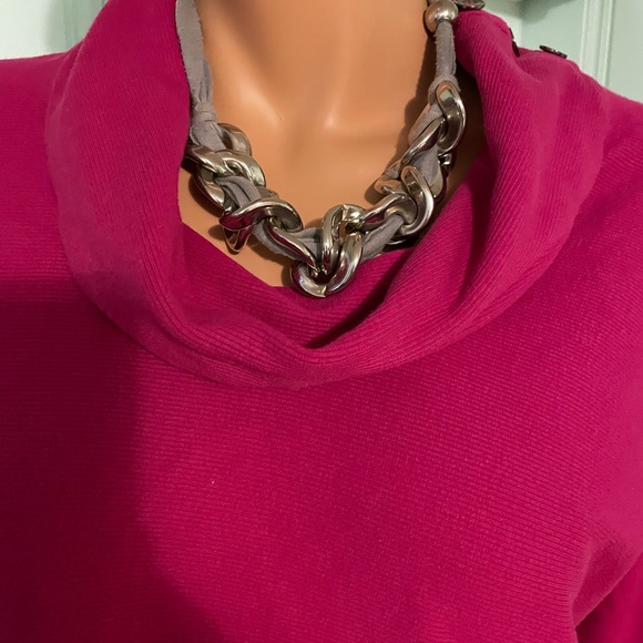 Cerise pink sweater cowl neck large - Picture 5 of 9